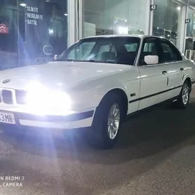 BMW 525 1989