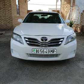 Toyota Camry 2010