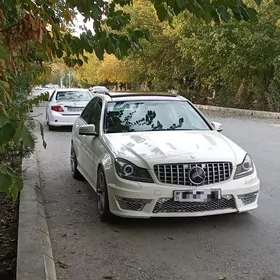 Mercedes-Benz C350 2008