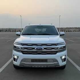 Ford Expedition 2022