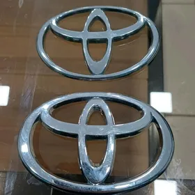 Toyota znak