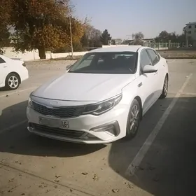 Kia Optima 2019