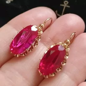 gyzyl tarakan gulakalka