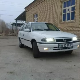 Opel Astra 1996