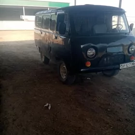 UAZ Profi 1987
