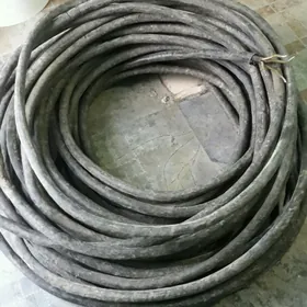 Кабель бронированный