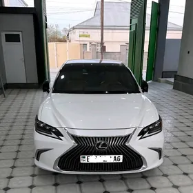 Lexus ES 350 2020