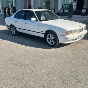 BMW 525 1990