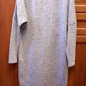 Платья М размер