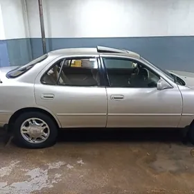 Toyota Camry 1993