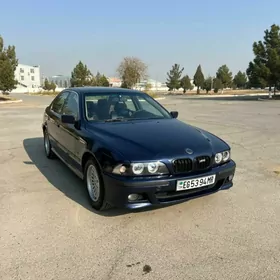 BMW E39 1998