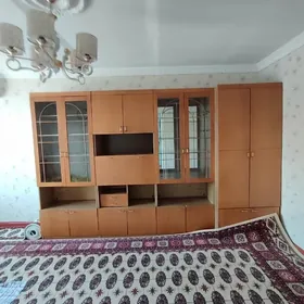 Mebel stenka sfaner skaf