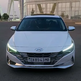 Hyundai Elantra 2021