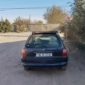Opel Vectra 1997