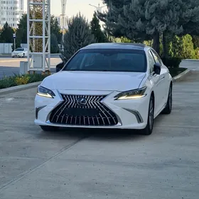 Lexus ES 350 2021