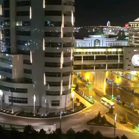 Maskowski Berkararyň gapdaly