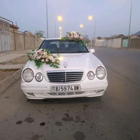 Mercedes-Benz E430 2001