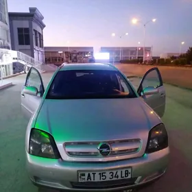 Opel Vectra 2003