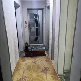 Eýesinden satlyk jaý.