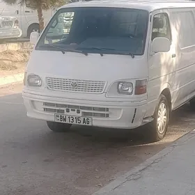 Toyota Hiace 2003