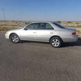 Toyota Camry 2001