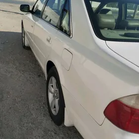 Toyota Avalon 2001