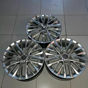 Lexus ES 17 lik disga