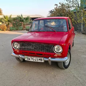 Lada 2104 1986