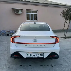 Hyundai Sonata 2022