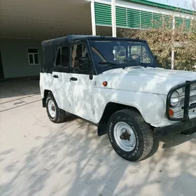 UAZ 469 1999