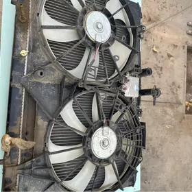 радиатор и вентилятор