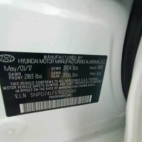 Hyundai Elantra 2017