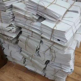 Принимаю макулатуру.