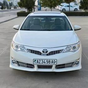 Toyota Camry 2013