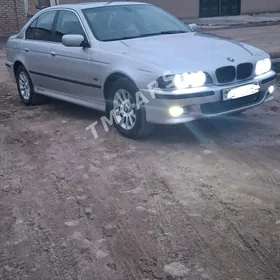 BMW E39 1999