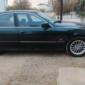 BMW E39 1999