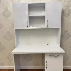 Письменный стол PISMENYI stol