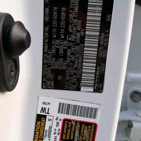 Toyota Highlander 2021