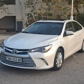 Toyota Camry 2016