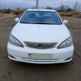 Toyota Camry 2003