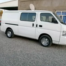 Nissan Urvan 2003