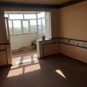 Eyesinden satlyk jay