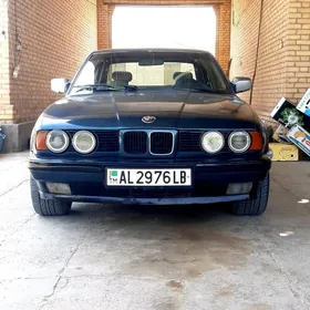 BMW 525 1990