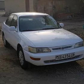 Toyota Corolla 1995
