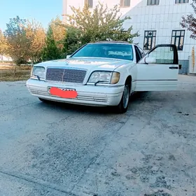 Mercedes-Benz S-Class 1997