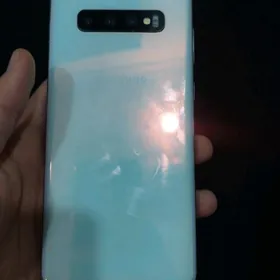 S10 Plus