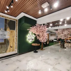 Kafe Gurtly Pol podwal