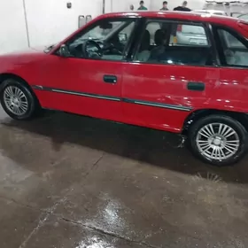 Opel Astra 1993