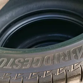 235 45 18 Bredistone