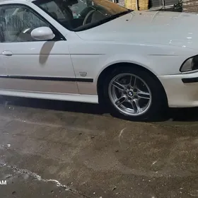 BMW E39 2002